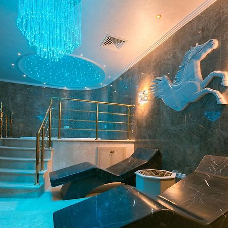 Atli Hotel Ankara Exterior photo