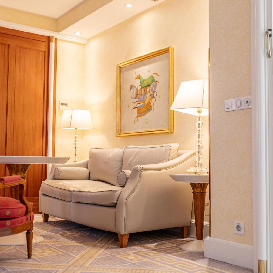 Atli Hotel Ankara Exterior photo