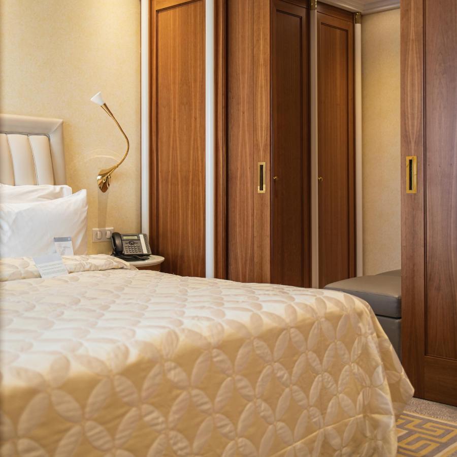 Atli Hotel Ankara Exterior photo